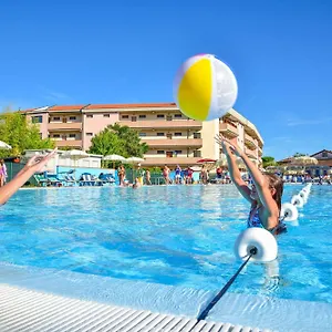 Lejlighedshotel Costa Paradiso, Lido Adriano